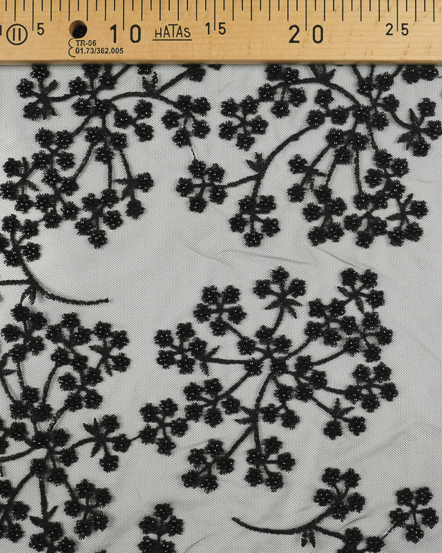 Tissu dentelle fleurie Perlée noir -  Mercerine