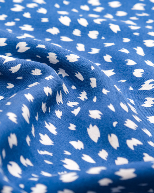 Tissu Viscose imprimé petit motif griffe bleu   - Mercerine