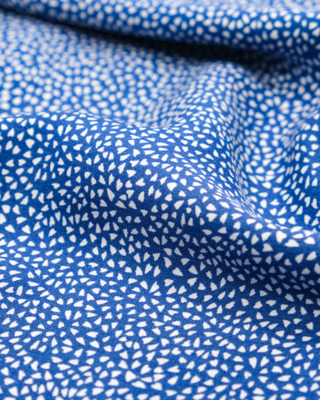 Viscose tissu imprimé petits triangles Pauline bleu nuit - Mercerine