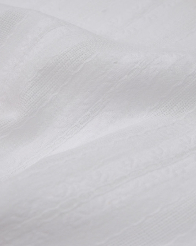 Tissu en ligne : Voile de coton texturé chaine rayé blanc - Mercerine