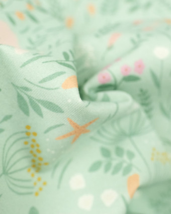 Jersey coton bio petites fleurs pastel fond vert d'eau - Mercerine