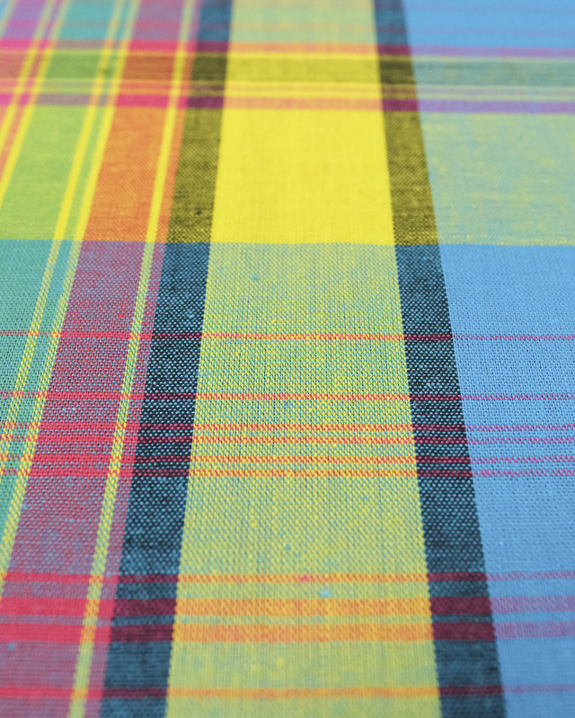 Tissu Madras au mètre : carreaux bleu jaune et rose - Mercerine