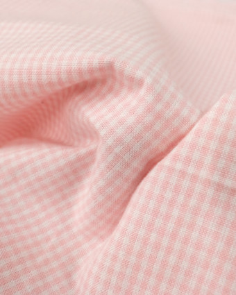 Tissu Vichy petits carreaux couleur rose layette
