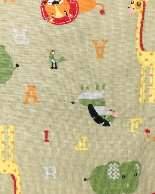 Tissu Coton imprimé Alphabet et animaux Vert Oekotex - Mercerine