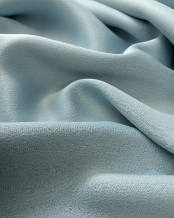 Tissu crêpe envers satin Bleu clair/gris Cristina - Mercerine