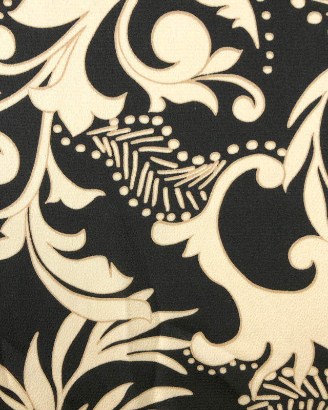 Tissu Crepe Bubble Satin Arabesque Fleuri Beige Fond Noir   - Mercerine