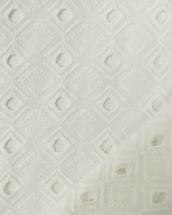 Broderie Anglaise Géométrique Losange Blanc Crème - Mercerine