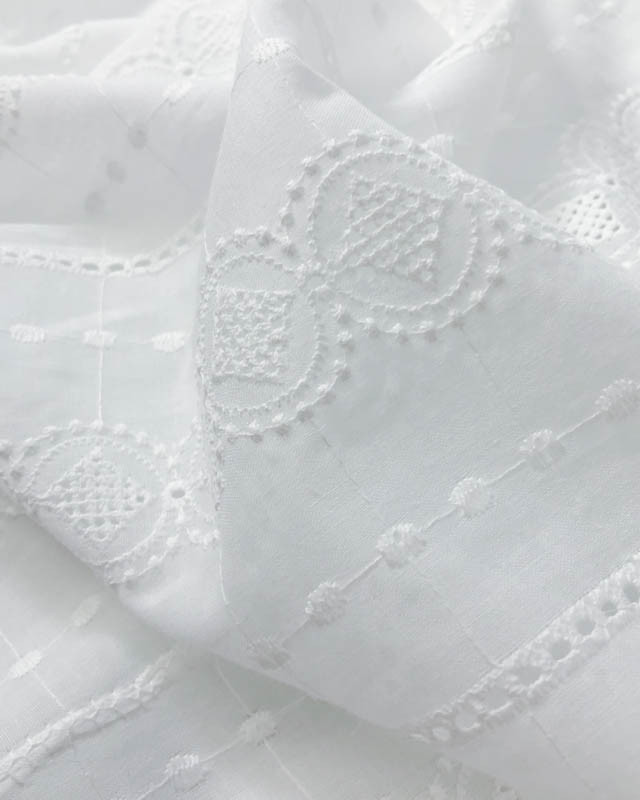 Broderie Anglaise Ligne & Cercle Blanc Crème : en ligne - Mercerine