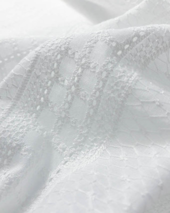 Broderie Anglaise Rayé et Petits Carreaux Blanc Crème : en ligne - Mercerine