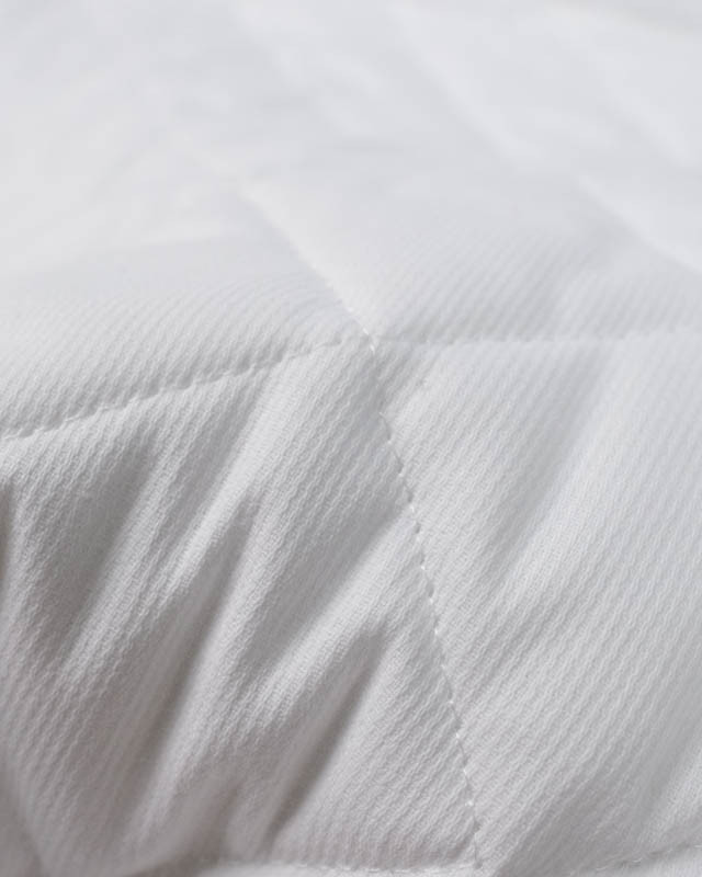 Tissu piqué matelassé blanc