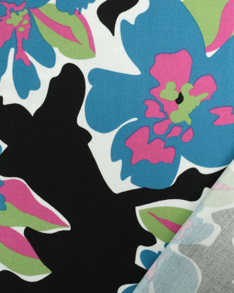 Tissus en ligne : Viscose Twill Motif Fleur Fond Noir  - Mercerine