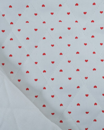 Tissus en ligne : Tissu Piqué Matelassé Ancotex Blanc Motif Petit Cœur Rouge  - Mercerine