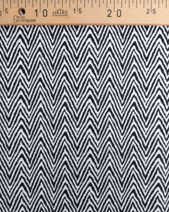 Tissu lycra Chevron Noir et Blanc  - Mercerine