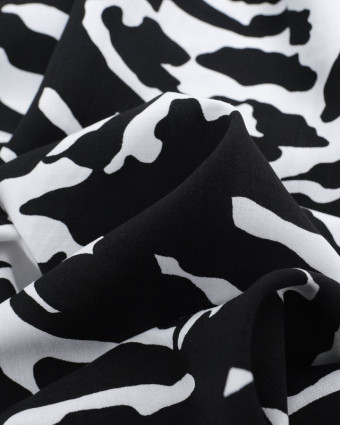 Viscose Blanche Motif Tigré Noir - Mercerine