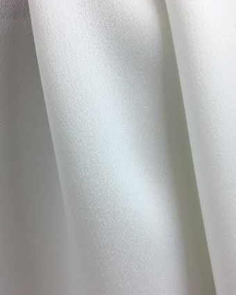 Tissu crêpe envers satin blanc Cristina - par 10cm -  Mercerine