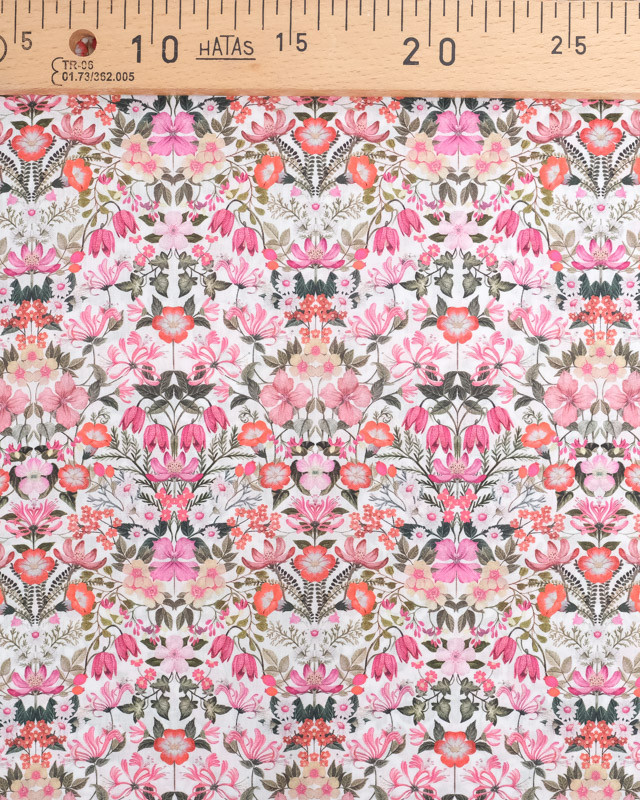 Tissu Liberty Fabrics@ Mary Patricia C Rose - Mercerine