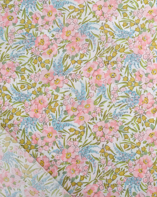 Tissu Liberty Fabrics@ Swirling C Rose et Vert  - Mercerine