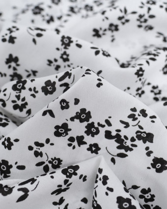 Tissu Viscose Blanc Petites Fleurs Noires - Mercerine