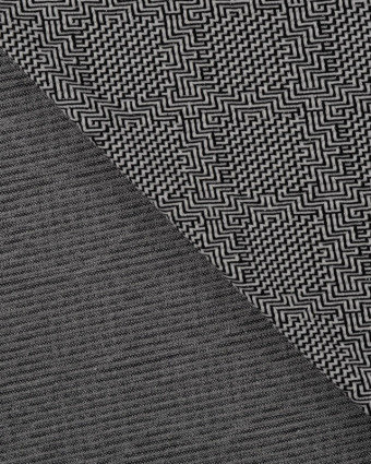 Tissu Jersey Texturé Ethnique Noir - Mercerine