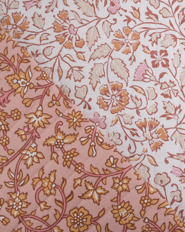 Tissu Matelassé Réversible Fleuri Rose Poudré Ecru - Oeko-Tex - Mercerine