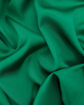 Satin de Viscose Uni Vert Gazon