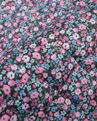 Tissu Matelassé Doudoune Motif Fleuri Rose et Bleu -  Mercerine