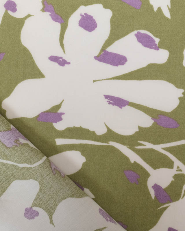 Tissu Viscose Vert Anis Motif Floral Tacheté Violet - Mercerine