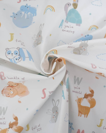 Tissu Imperméable Petits Animaux et Alphabet - Oeko-Tex - Mercerine