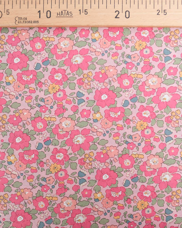 Tissu Liberty Fabrics@ Betsy Meadow Rose - Mercerine