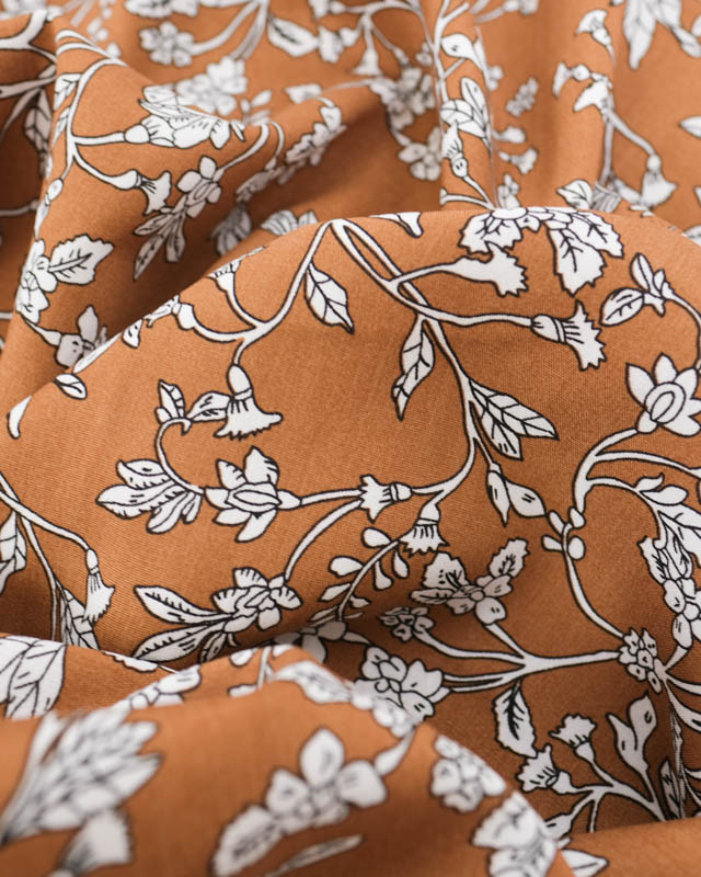 Tissu au mètre : Tissu Viscose Noisette Motif Fleuri - Mercerine