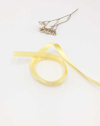 Ruban satin jaune lemon