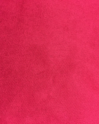 Tissu sergé : Tissu Suédine twill rouge framboise