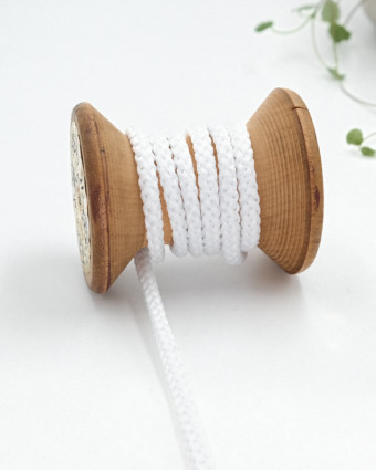 cordon-tricote-au-metre-cordon-rond-au-metre-lacet-au-metre-001-blanc 