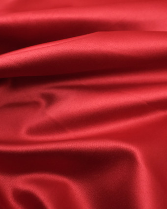 Satin rouge : Achat tissu satin au mètre - Mercerine