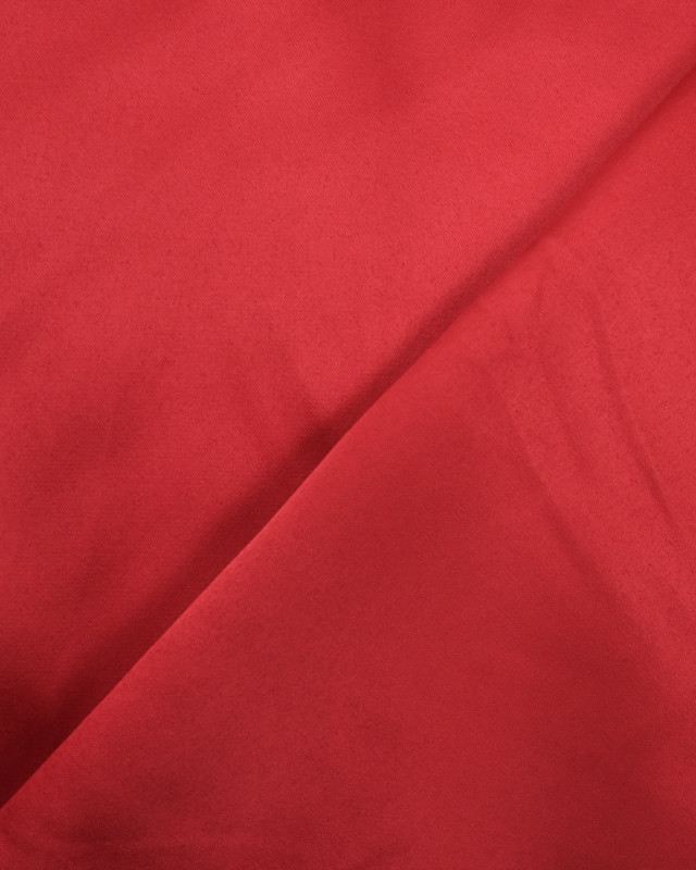 Satin rouge : Achat tissu satin au mètre - Mercerine