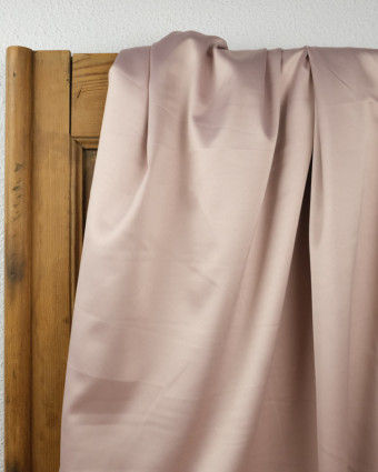 Satin rose nude : Achat tissu satin au mètre - Mercerine