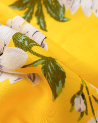 Viscose - jaune - grandes marguerites  - Tissu fleuri - Mercerine