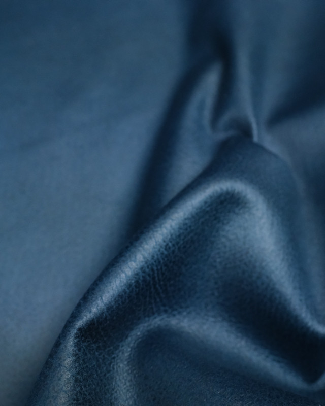 Tissu Simili cuir bleu indigo Kent au mètre - Mercerine